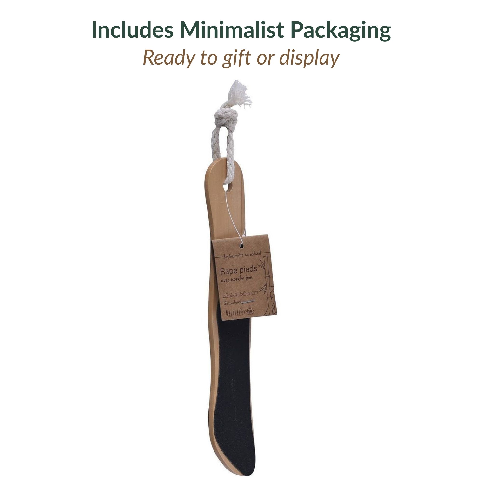 Foot file displayed with French packaging tag reading "Râpe pieds avec manche bois"