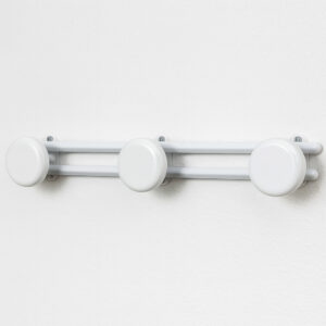 Over the Door Coat and Hat 3 Hooks BIG BALLS Rail-Rack White