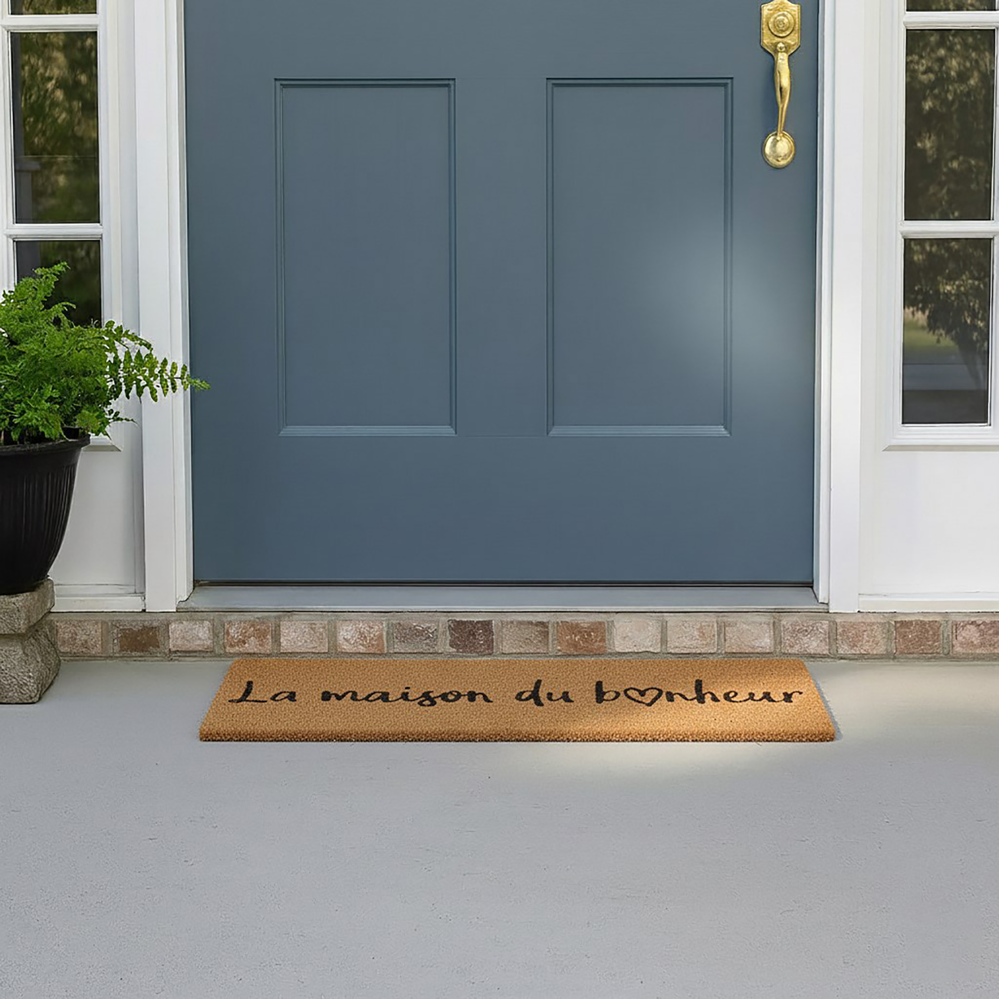 La maison du bonheur doormat at blue front door entrance
