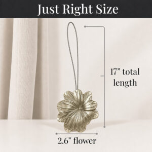 06 (just right size): Size reference for the tieback, showing a cable and flower measuring seventeen inches in total length with the flower head spanning two point six inches across.
